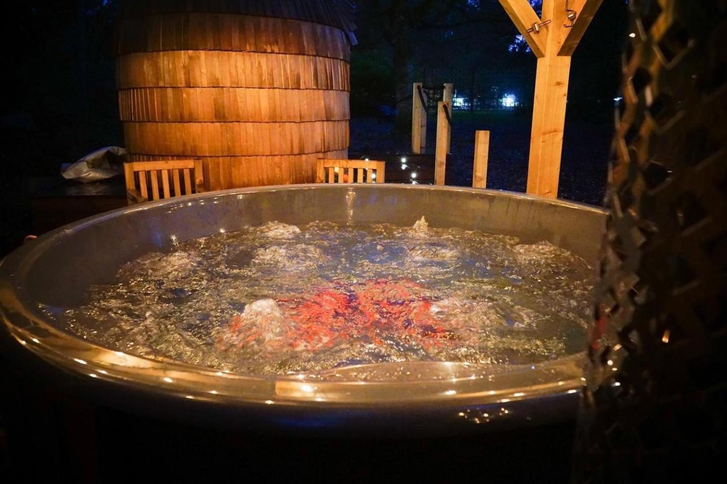 Luxury Woodland Lodge Retreat At Culdees Castle Кріфф Екстер'єр фото