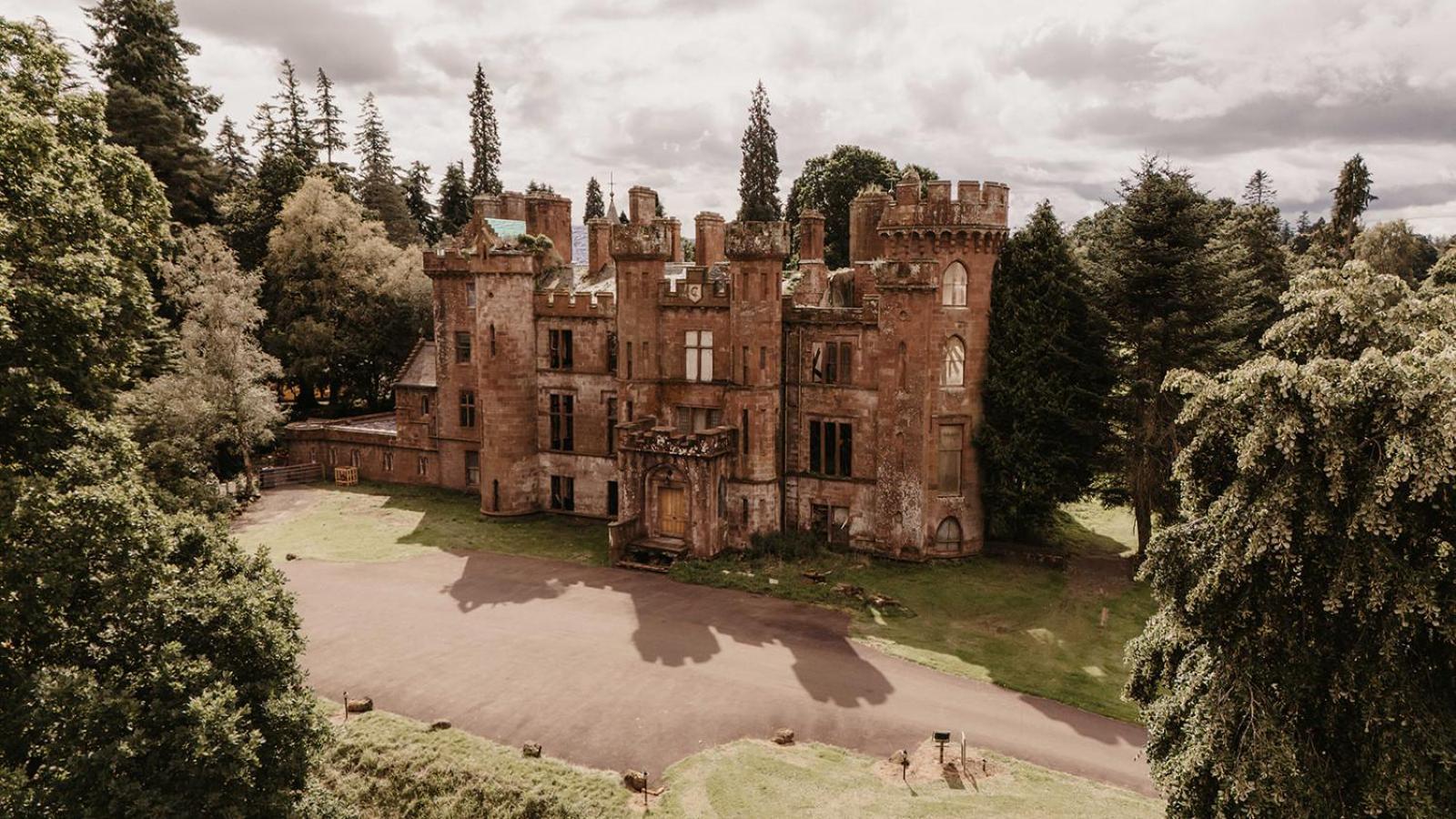 Luxury Woodland Lodge Retreat At Culdees Castle Кріфф Екстер'єр фото